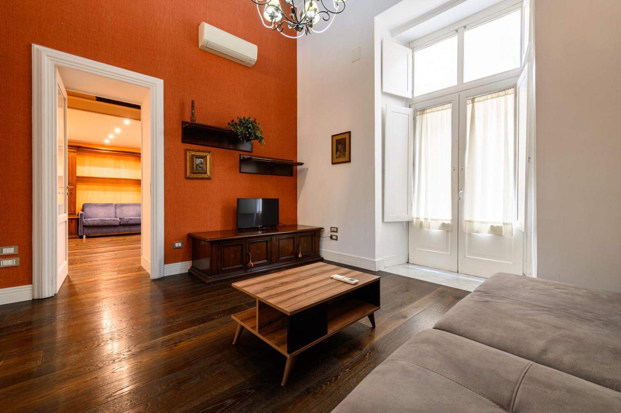 Apartment Via Carlo De Cesare 15 Naples